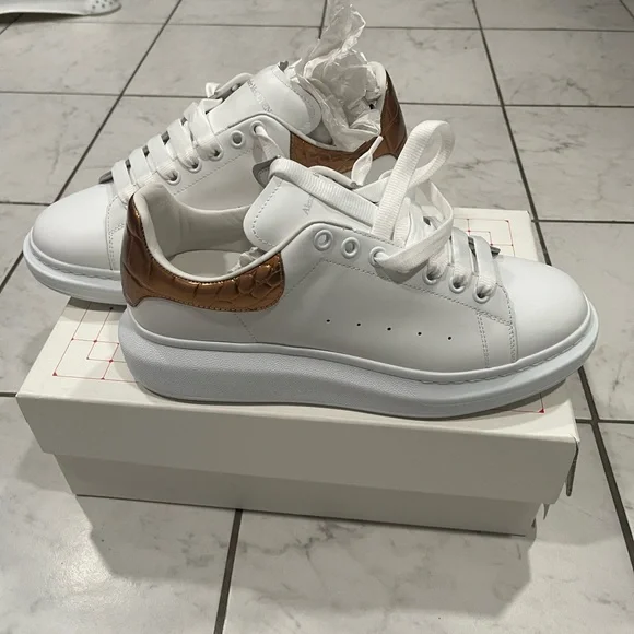 Alexander McQueen MENS Shoe size 44/11